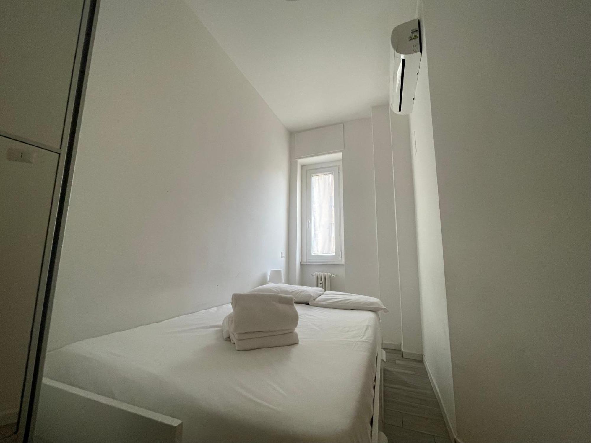 Gardone Apartment - Ampio Appartamento Con 2 Camere Da Letto - Comodo Per Duomo! 米兰 外观 照片